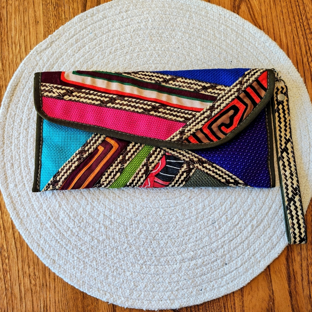 NWOT Bohemian Artisan's Clutch